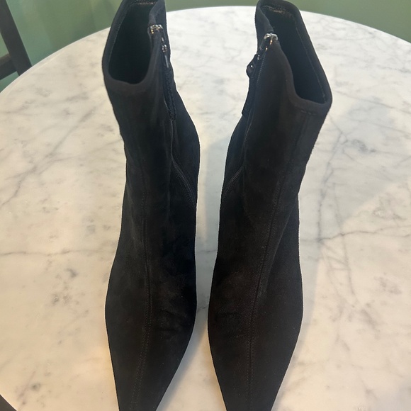 Prada booties, size EU 40 (US 10), black suede - Picture 1 of 9